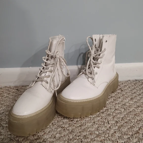Bershka | Shoes | Bershka White Platform Lace Up Boots Size 65 Or